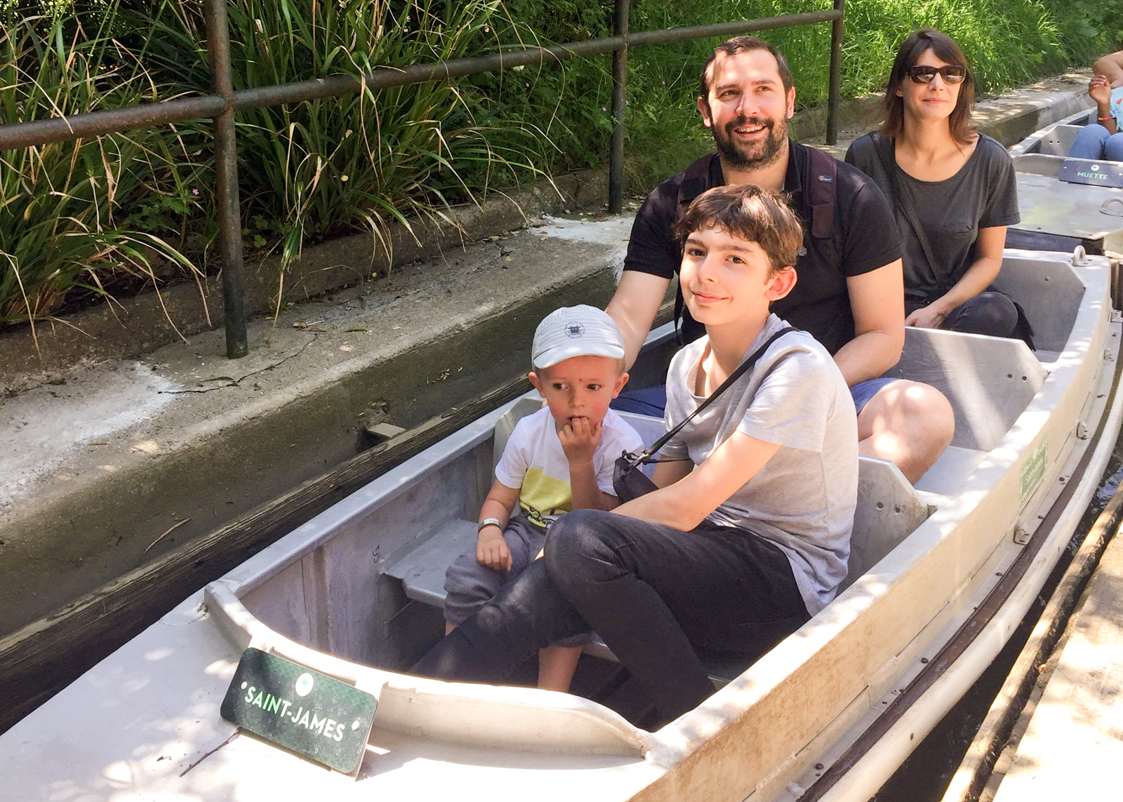 Mon fils, mon neveu, ma soeur et moi